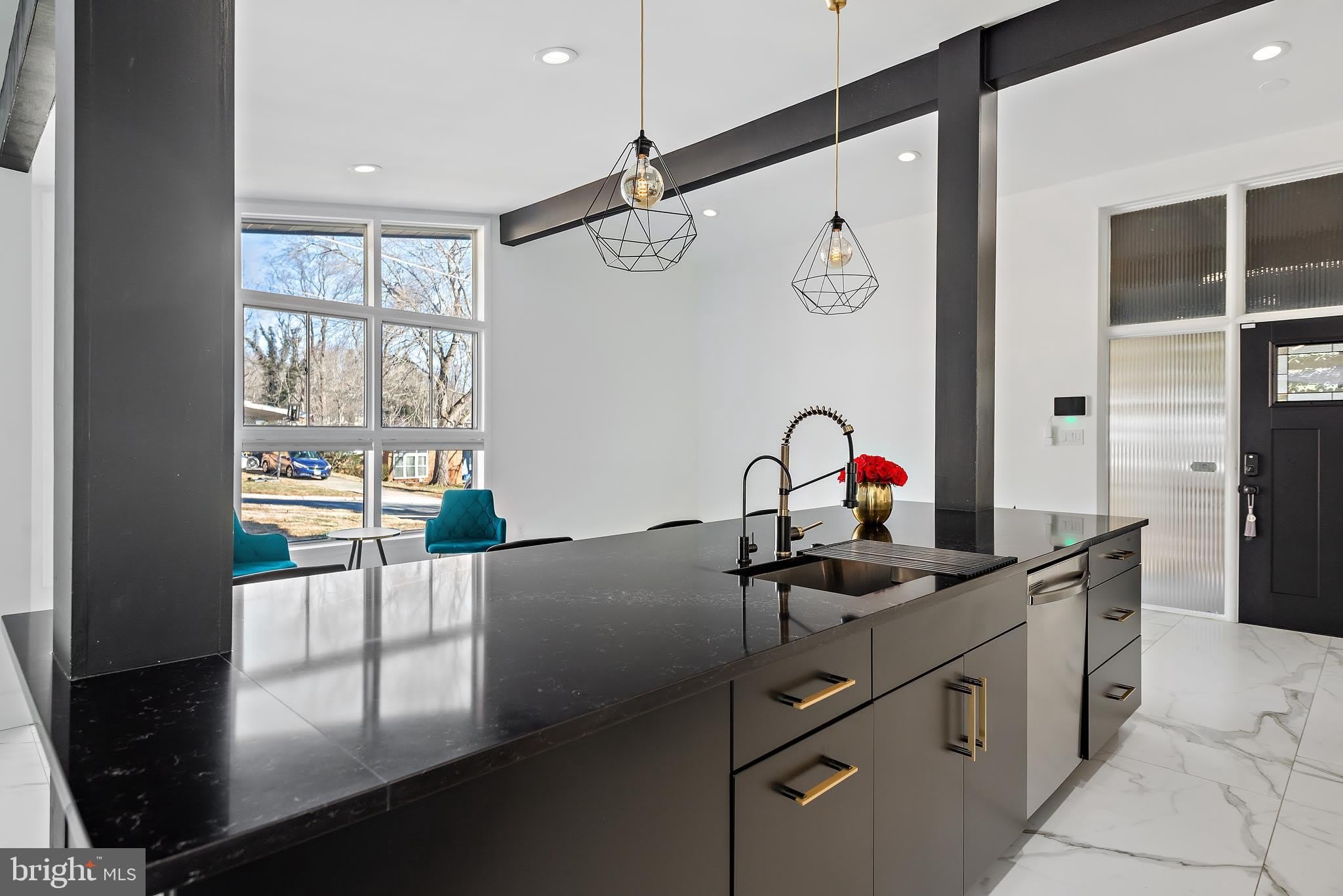 608 Winona Court – photo 5