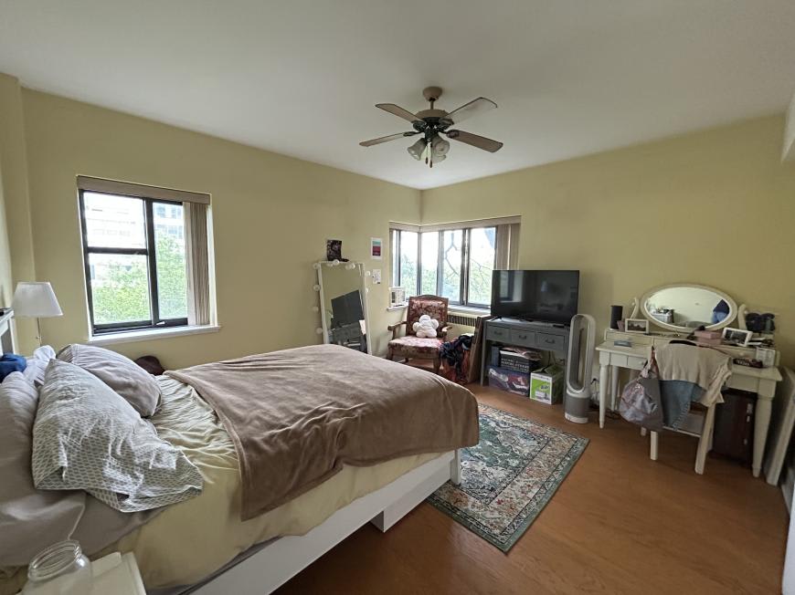 5056 N Marine – photo 4
