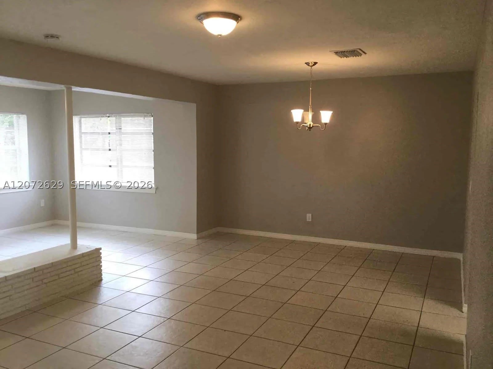 980 Nw 182Nd St – photo 3