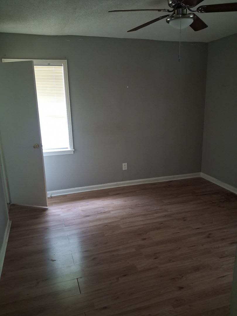 Three Bedroom Home Available Now – photo 4