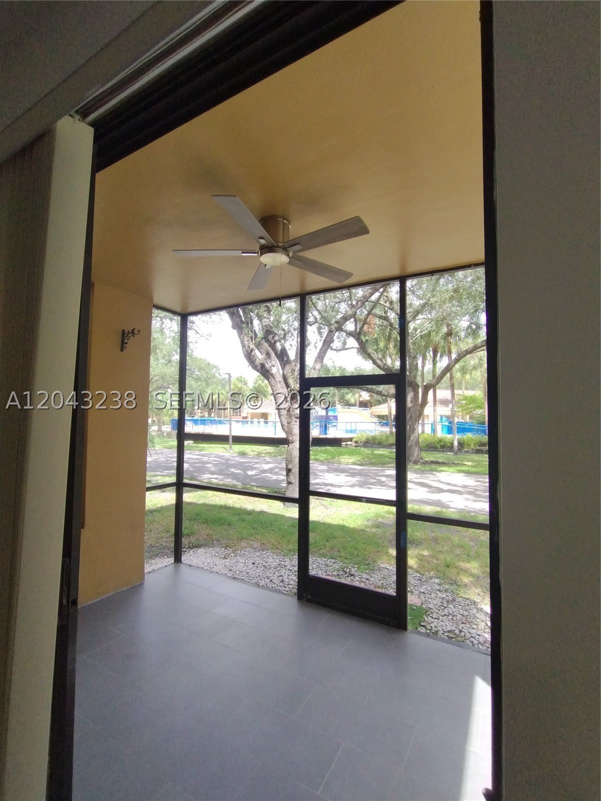 15509 Miami Lakeway N – photo 2