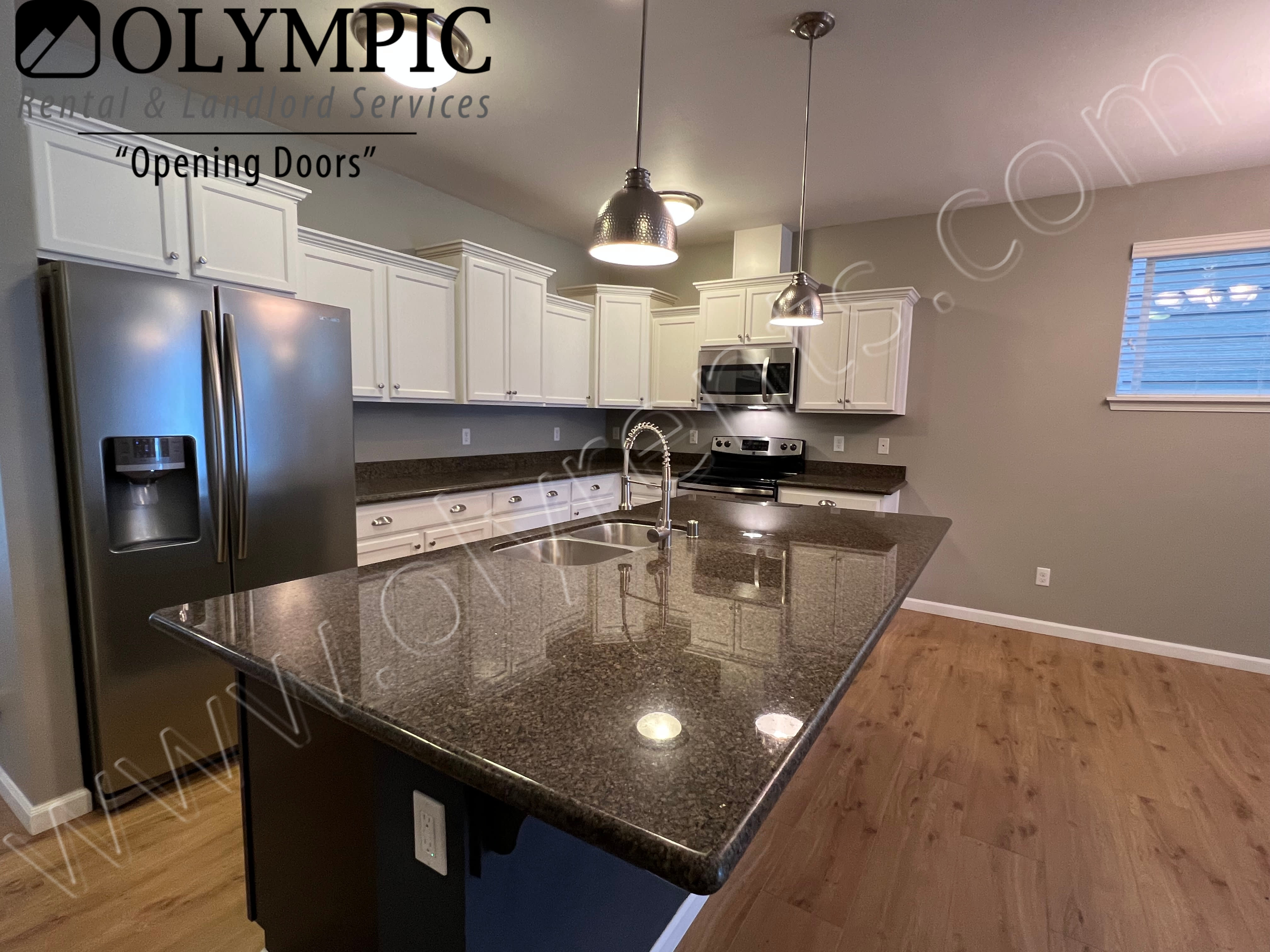 7641 Columbia Way NE – photo 4