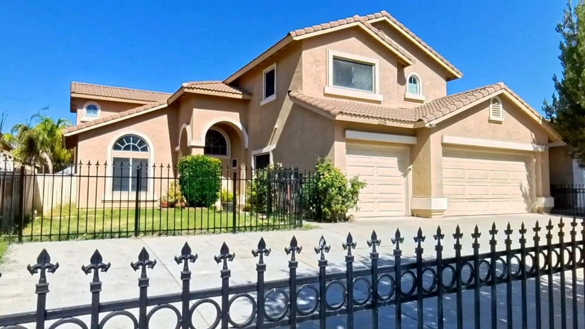 2226 Willowbrook Ln – photo 2