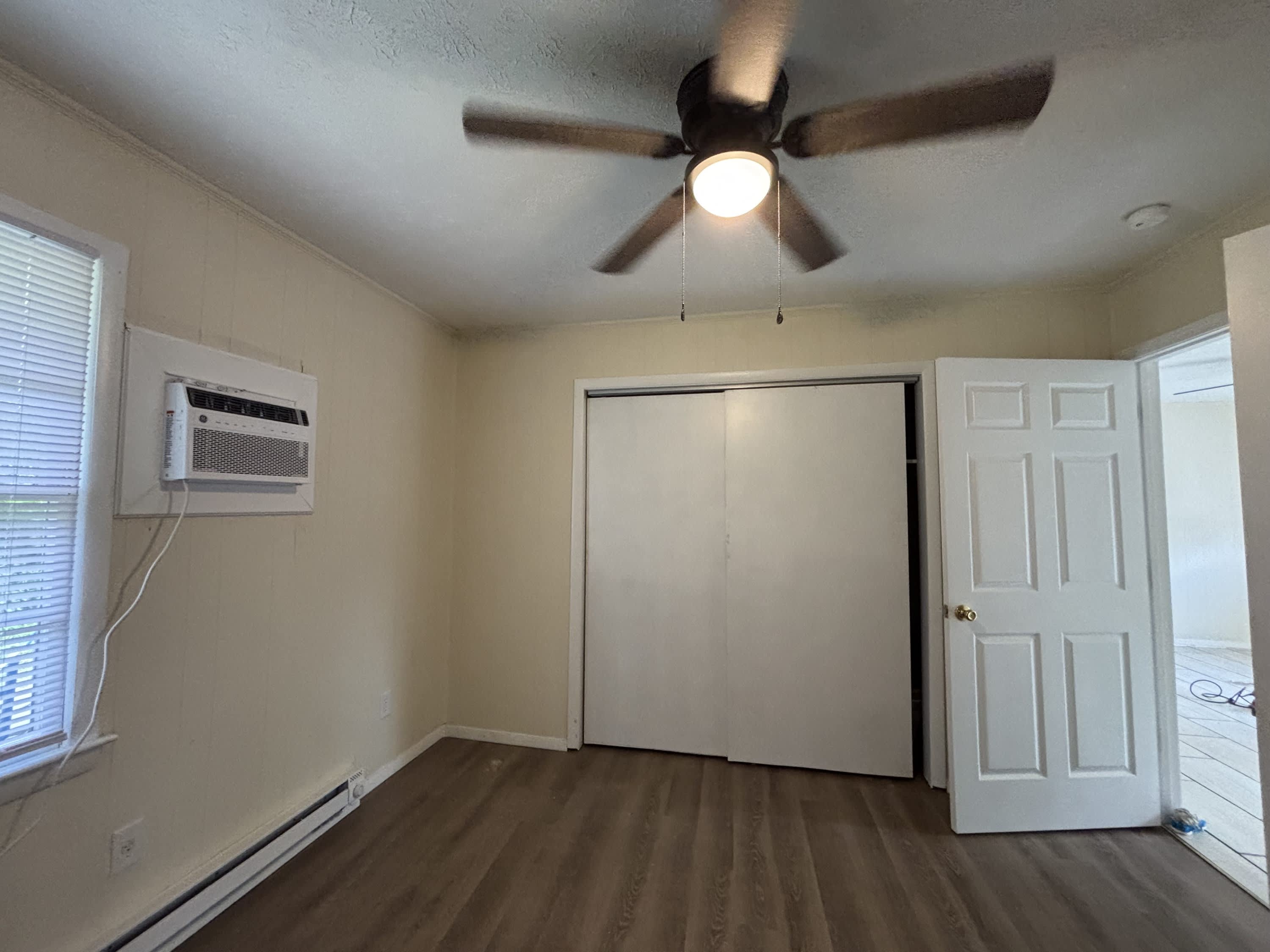 4946 Robin Street – photo 5