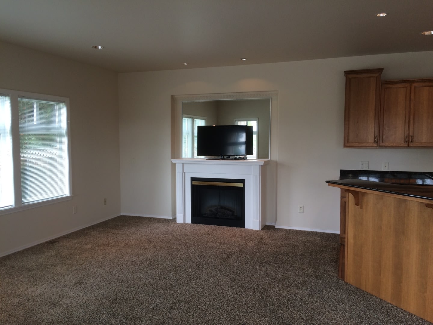4 Bedroom Home on The Links Golf Course! WSG & Landscaping Included! – photo 4