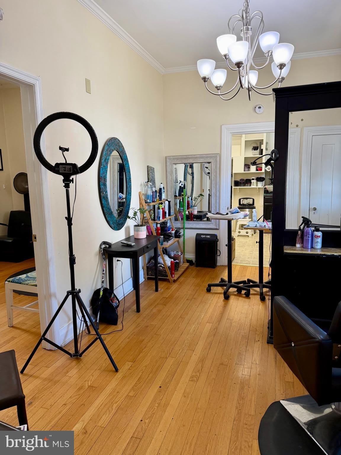 209 BOSCAWEN Street E – photo 5