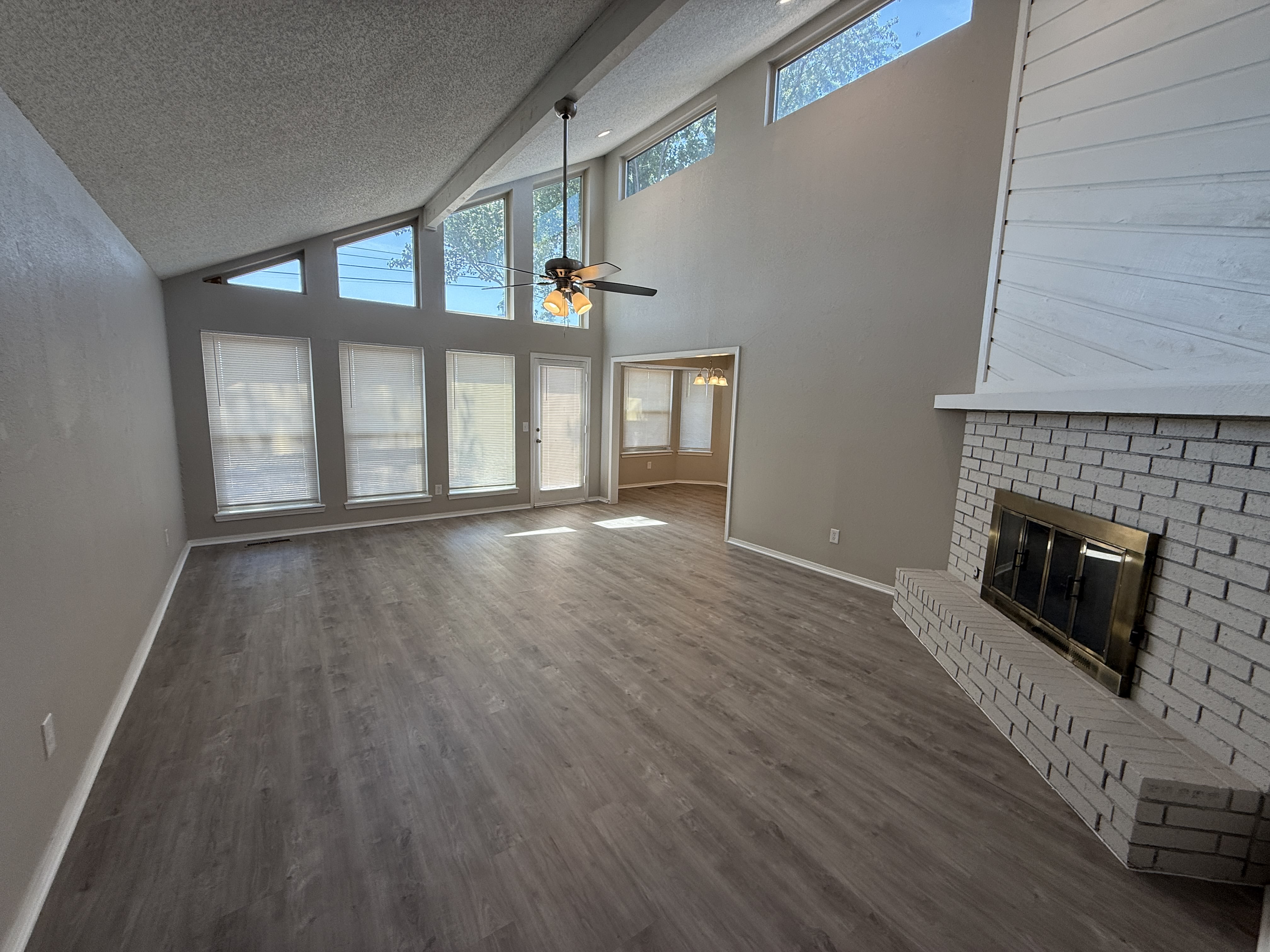 2713 W Houston Pl – photo 4