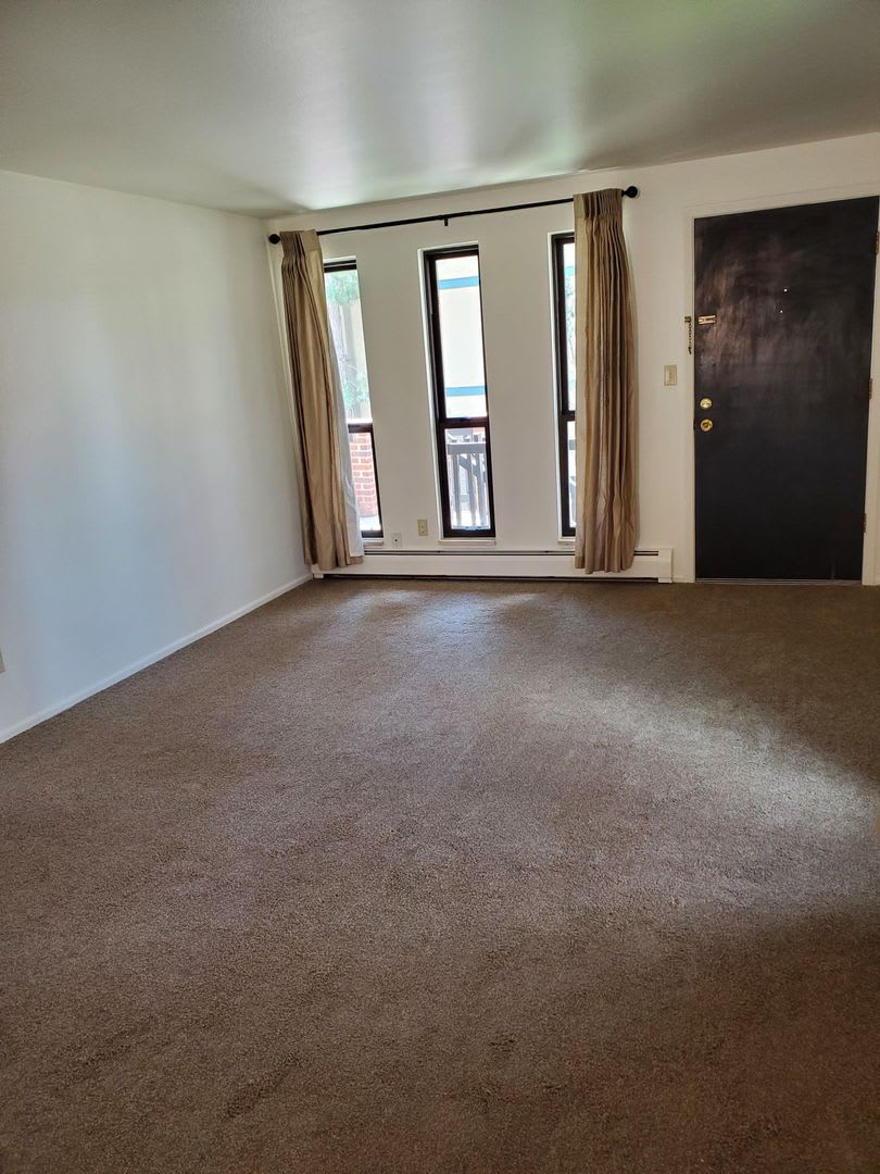 One Bedroom Apartment Available for Rent Near Old Town Longmont – photo 2