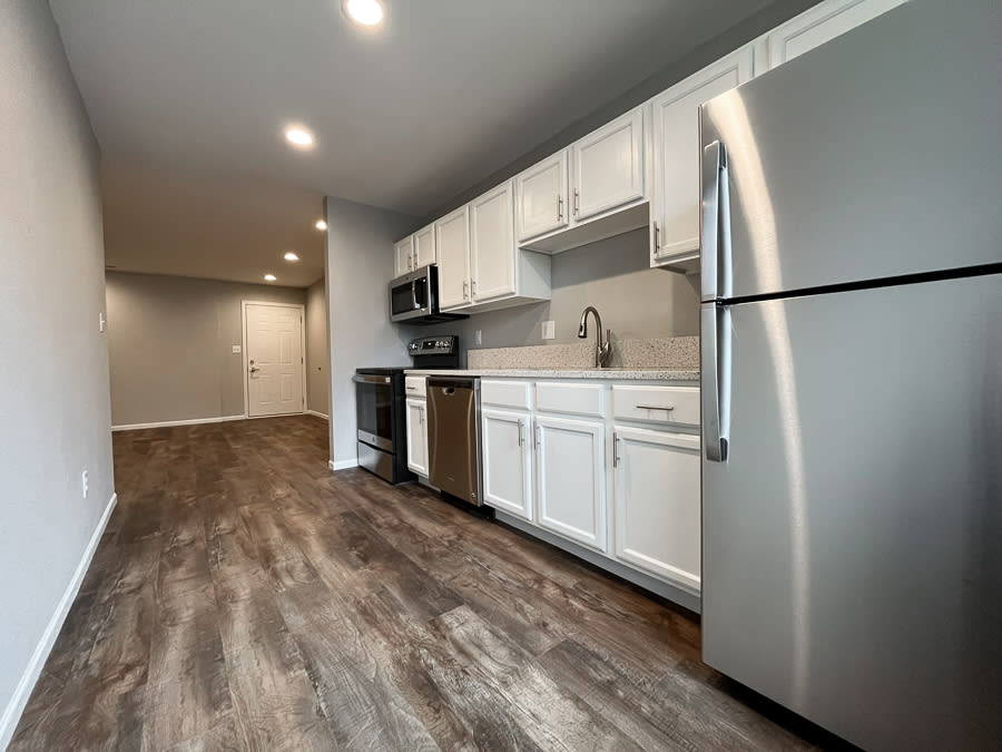 2322 College Street – photo 3