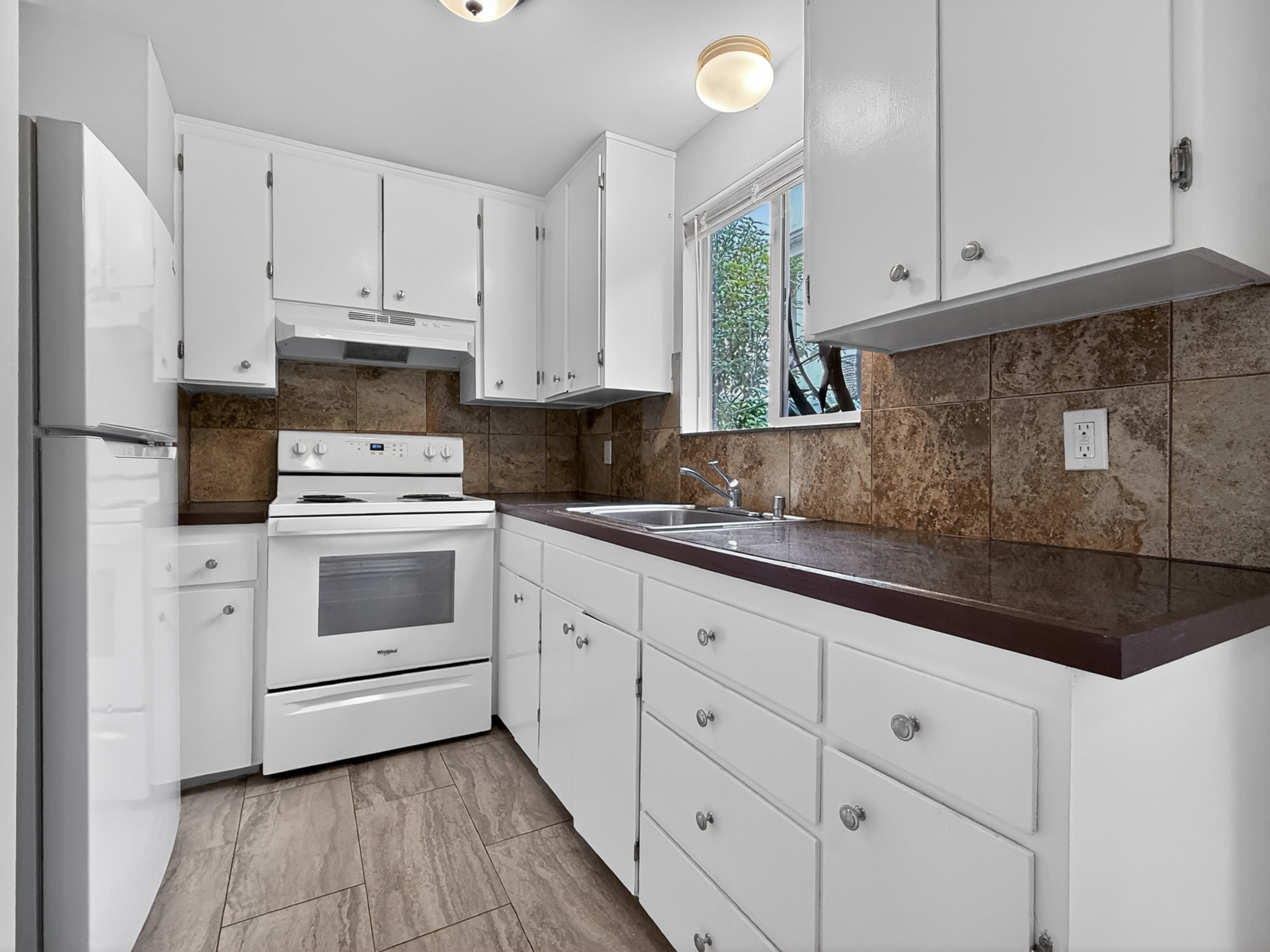 9015 9th Avenue Southwest#1 – photo 2