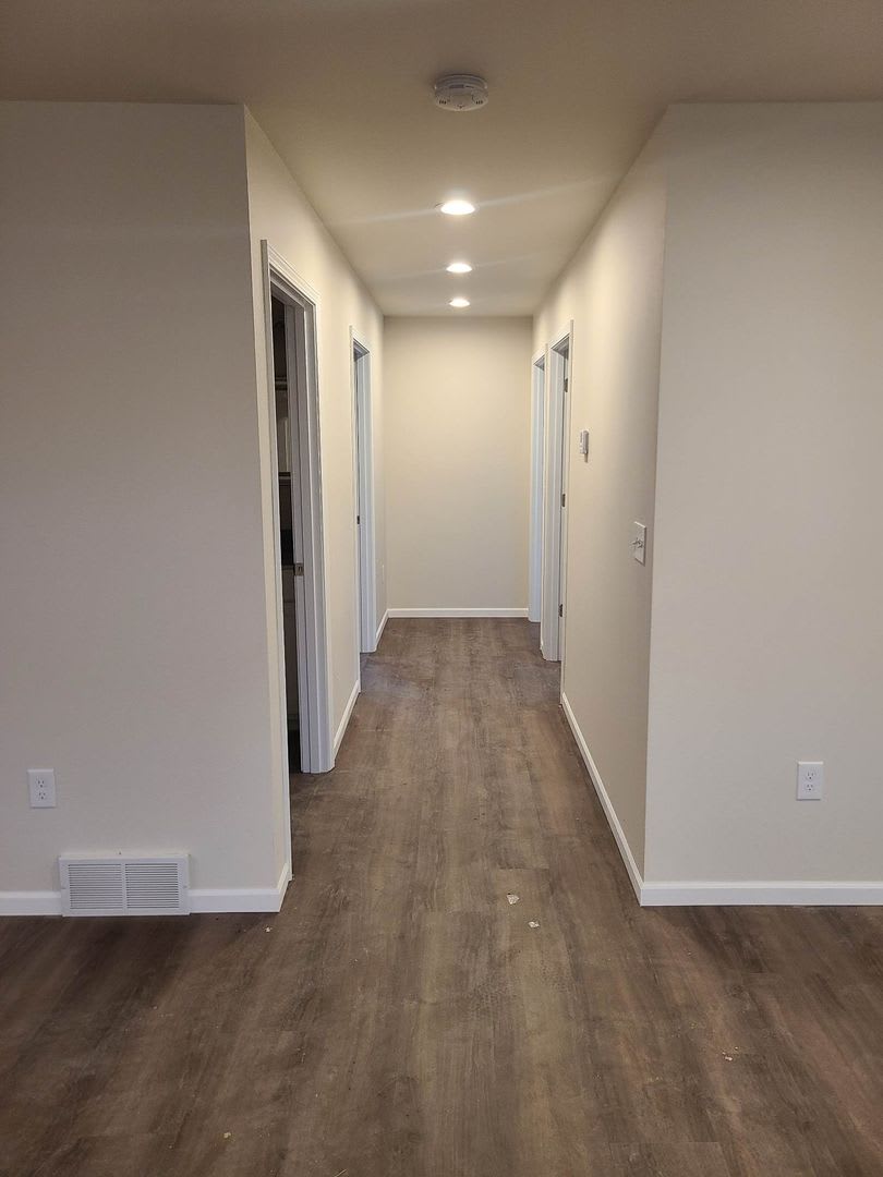 3 Bedroom, 2 Bathroom Duplex – photo 2