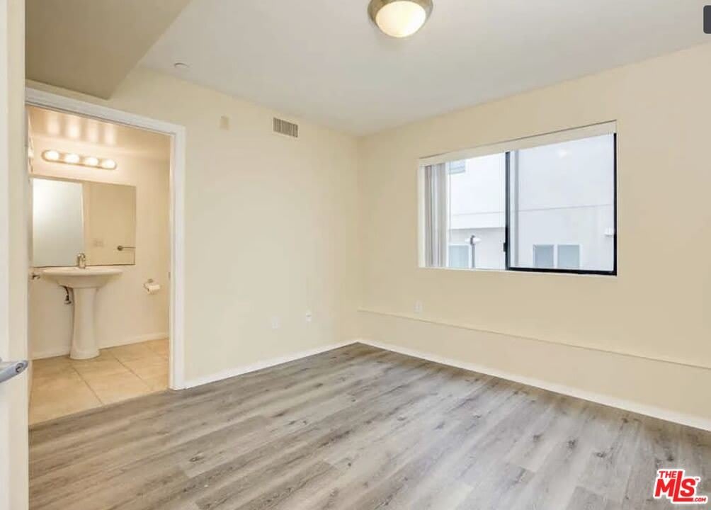 6815 Baird Ave – photo 4