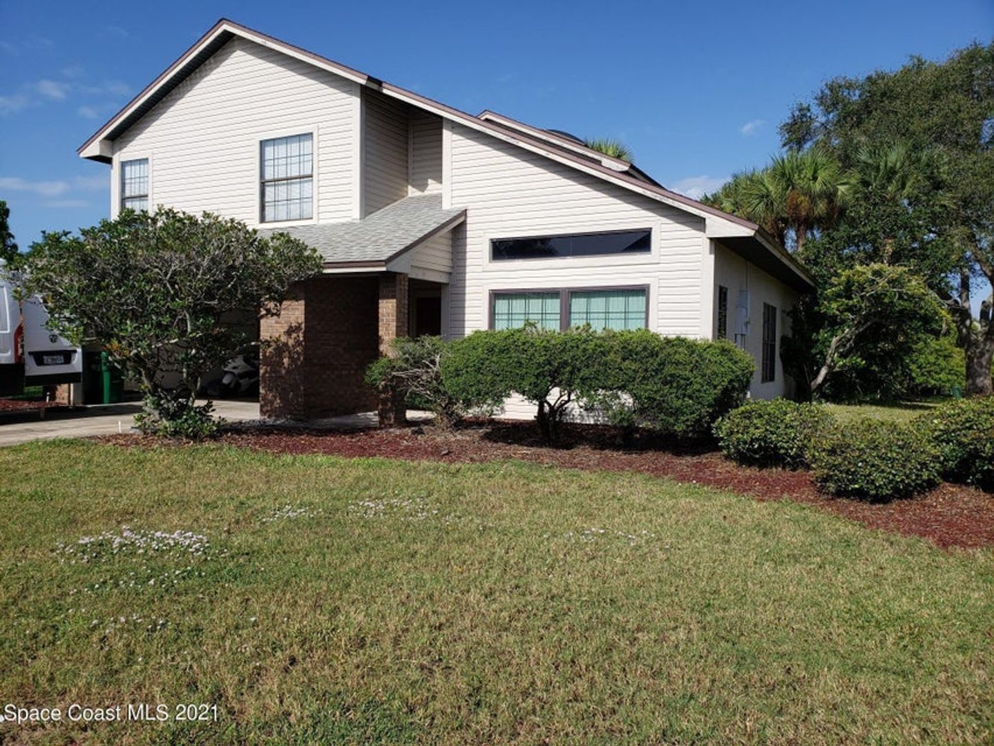 2575 Palm Lake Dr, Merritt Island, FL 32952 – photo 2
