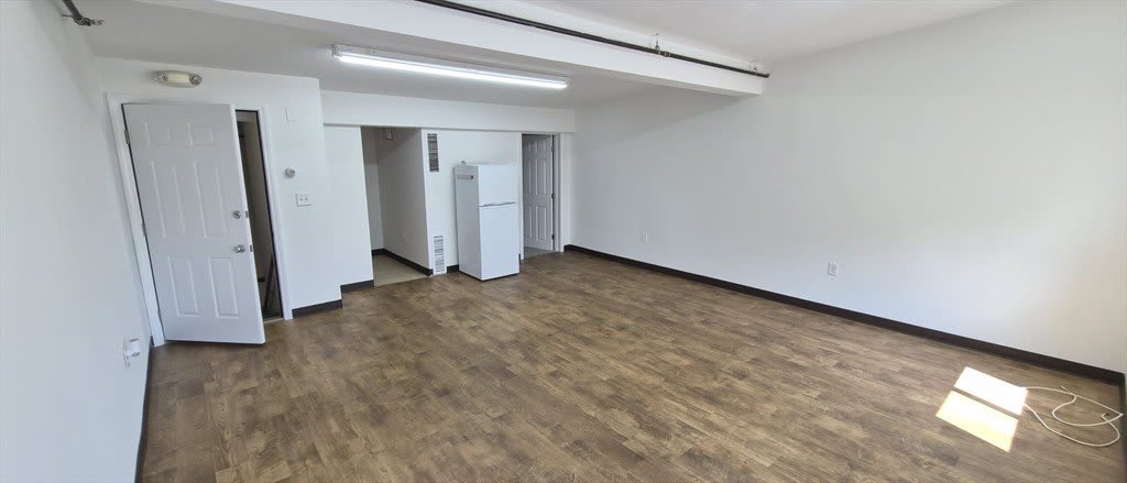 36 Arch St – photo 4