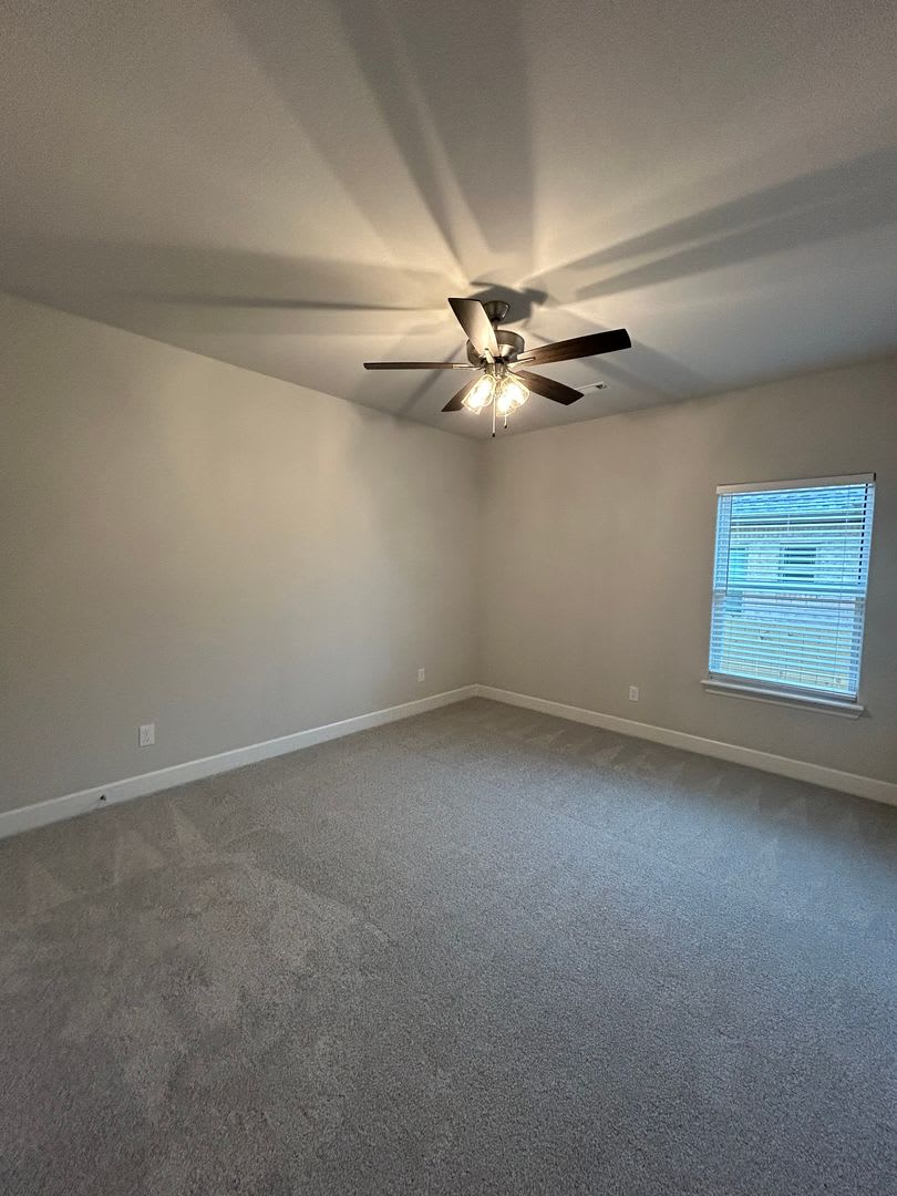 Beautiful Modern Home in Pea Ridge! – photo 3
