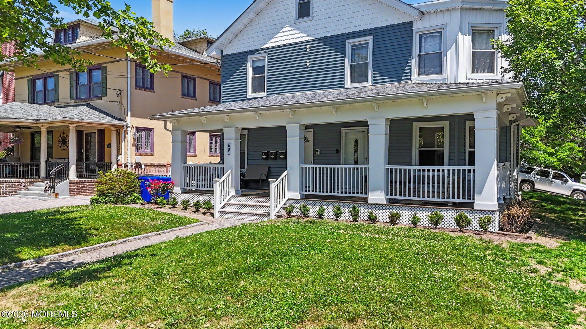 601 4th Avenue – photo 2