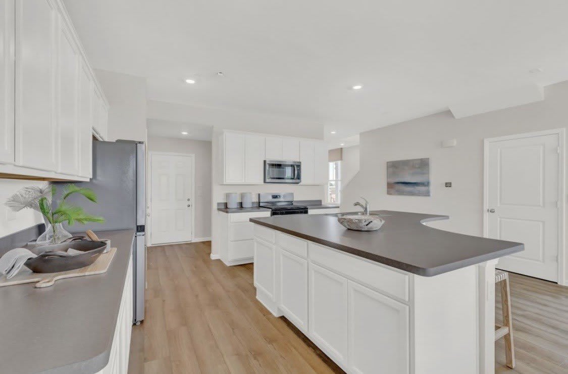 2256 Horseshoe Circle – photo 4