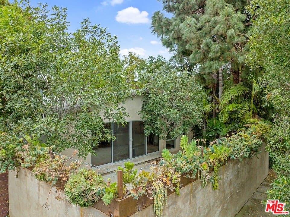 625 Santa Clara Ave – photo 1