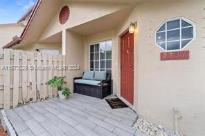 9731 Northwest 37th Street – photo 2