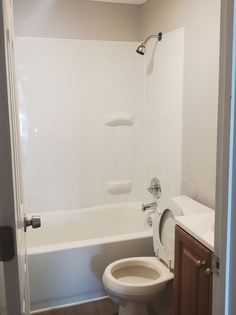 155 CIRCLE DR – photo 1
