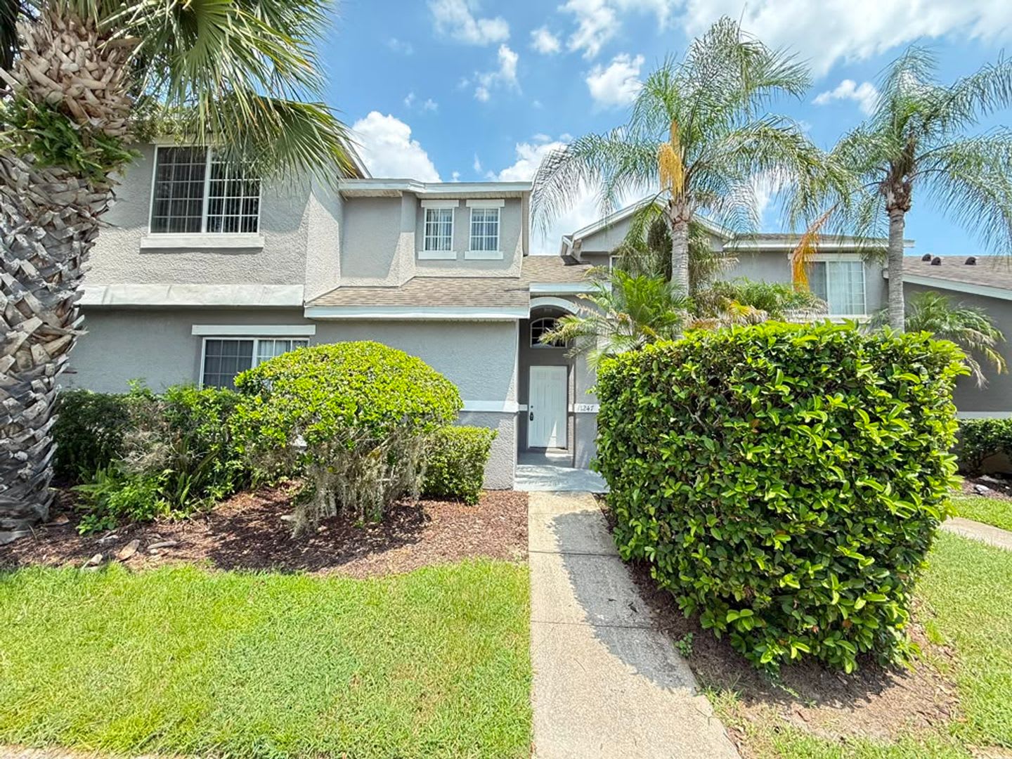 Spacious 3 2 5 Town Home In Meadow Woods Available Now – photo 1