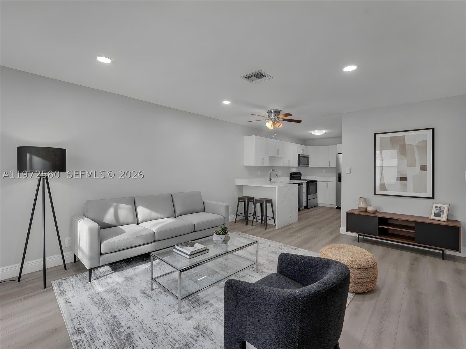 10379 Nw 35Th St – photo 4