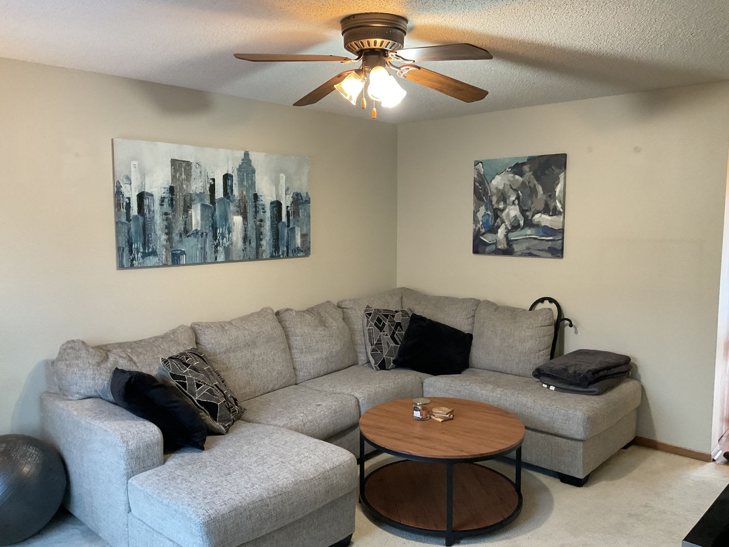 2 Bed Apple Valley Townhome Available NOW! – photo 3