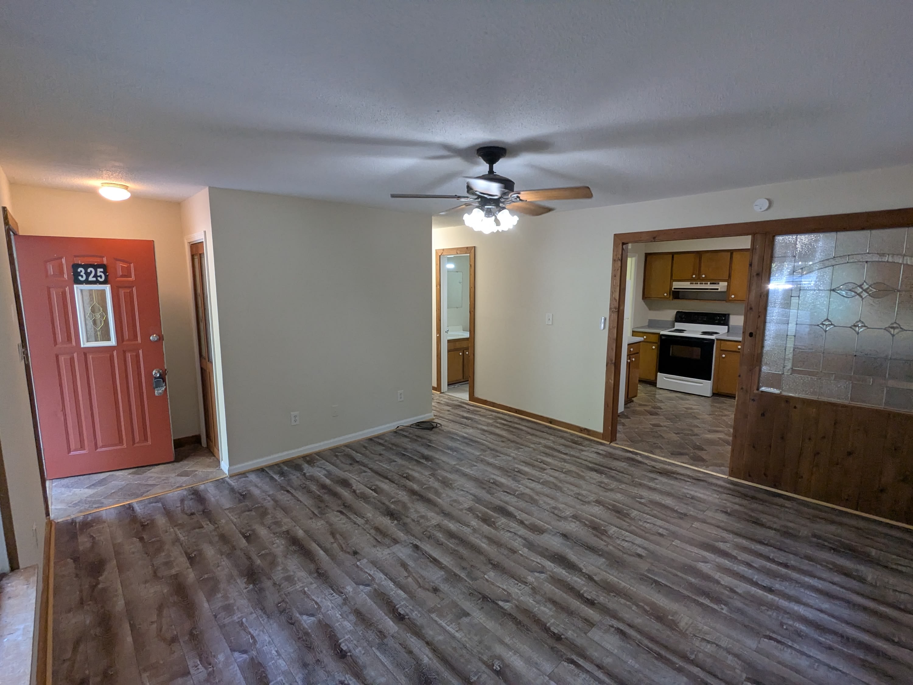 325 Reeceburg Road Southeast – photo 3