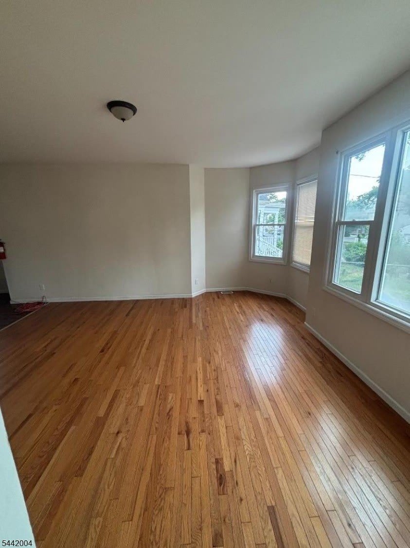120 Orange Ave – photo 3