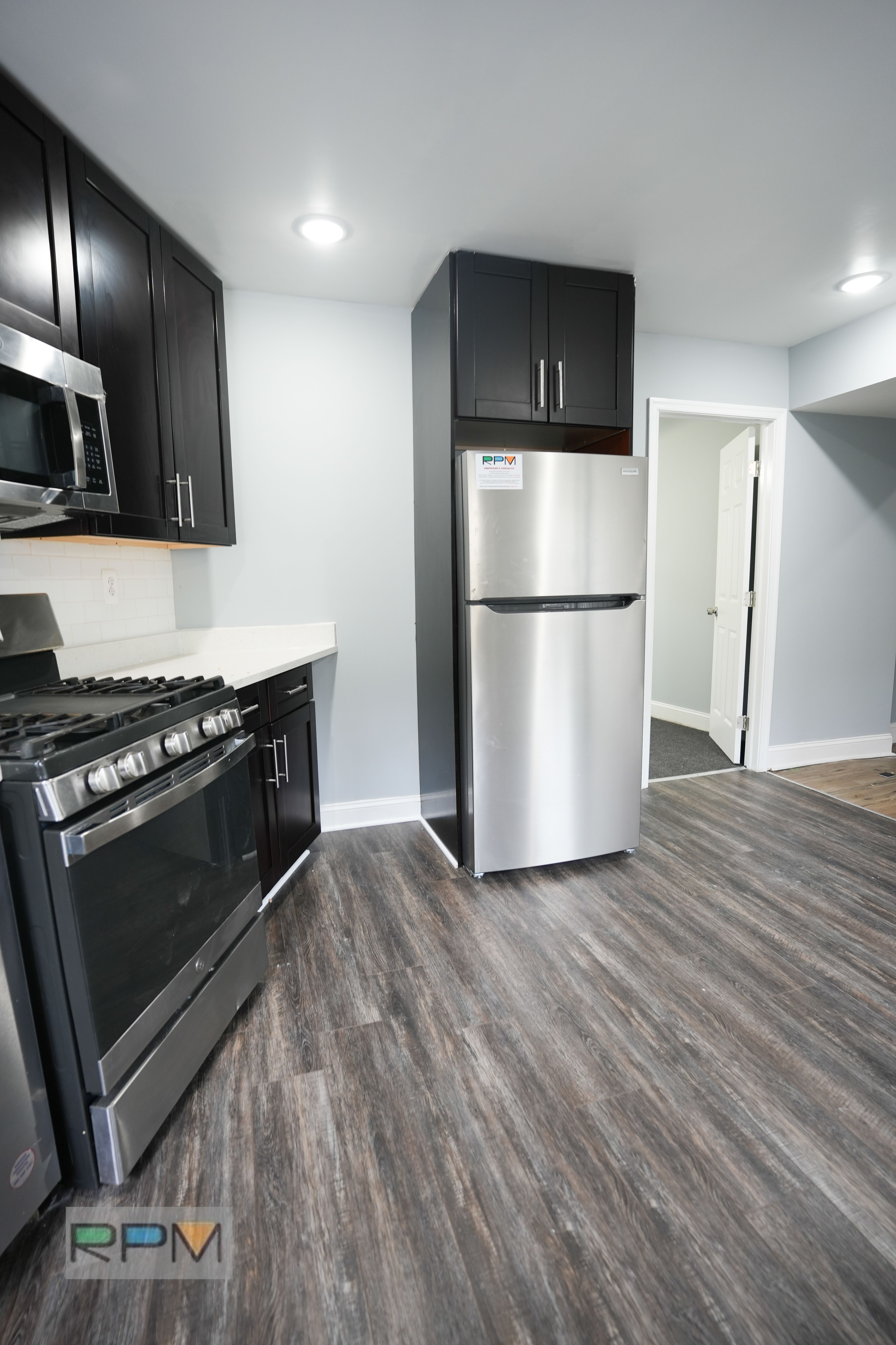 321 Loneys Ln – photo 4