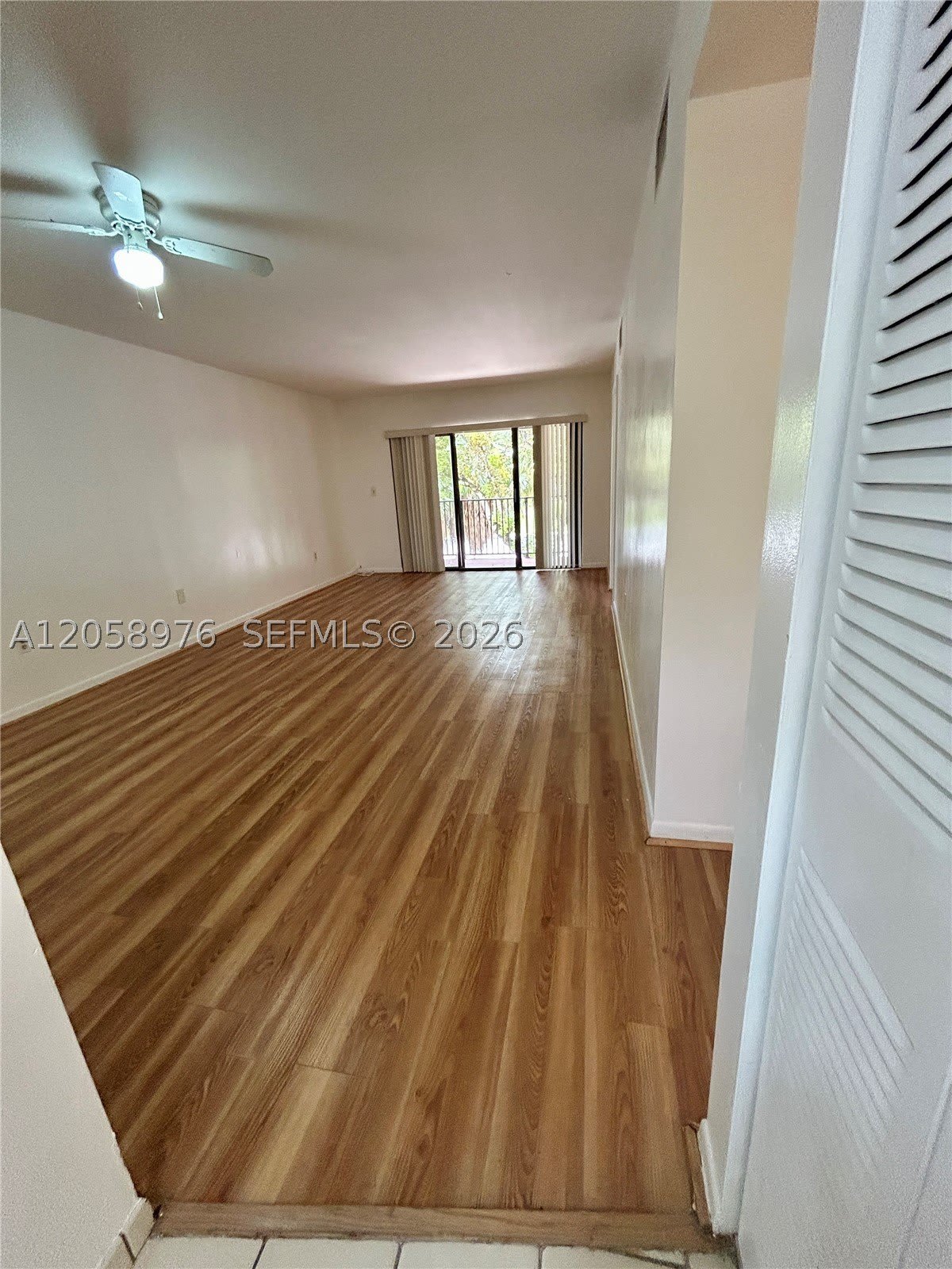 210 W Park Dr – photo 4