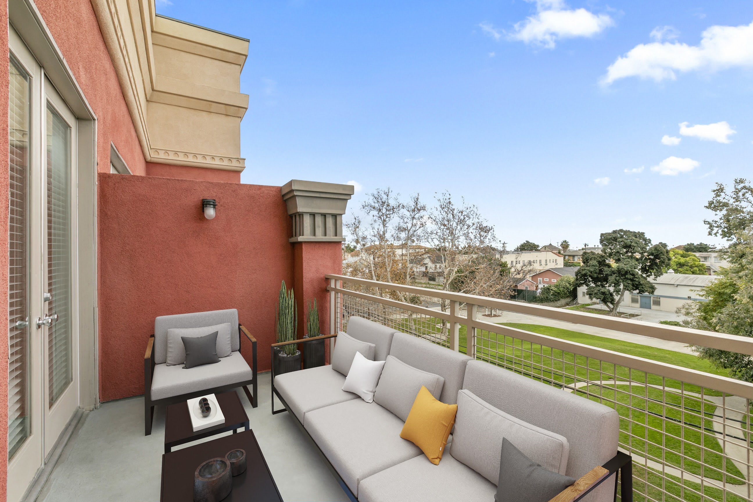 San Pedro Bank Lofts – photo 1
