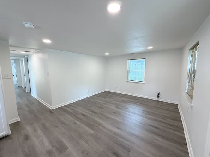 914 Locust Street – photo 3