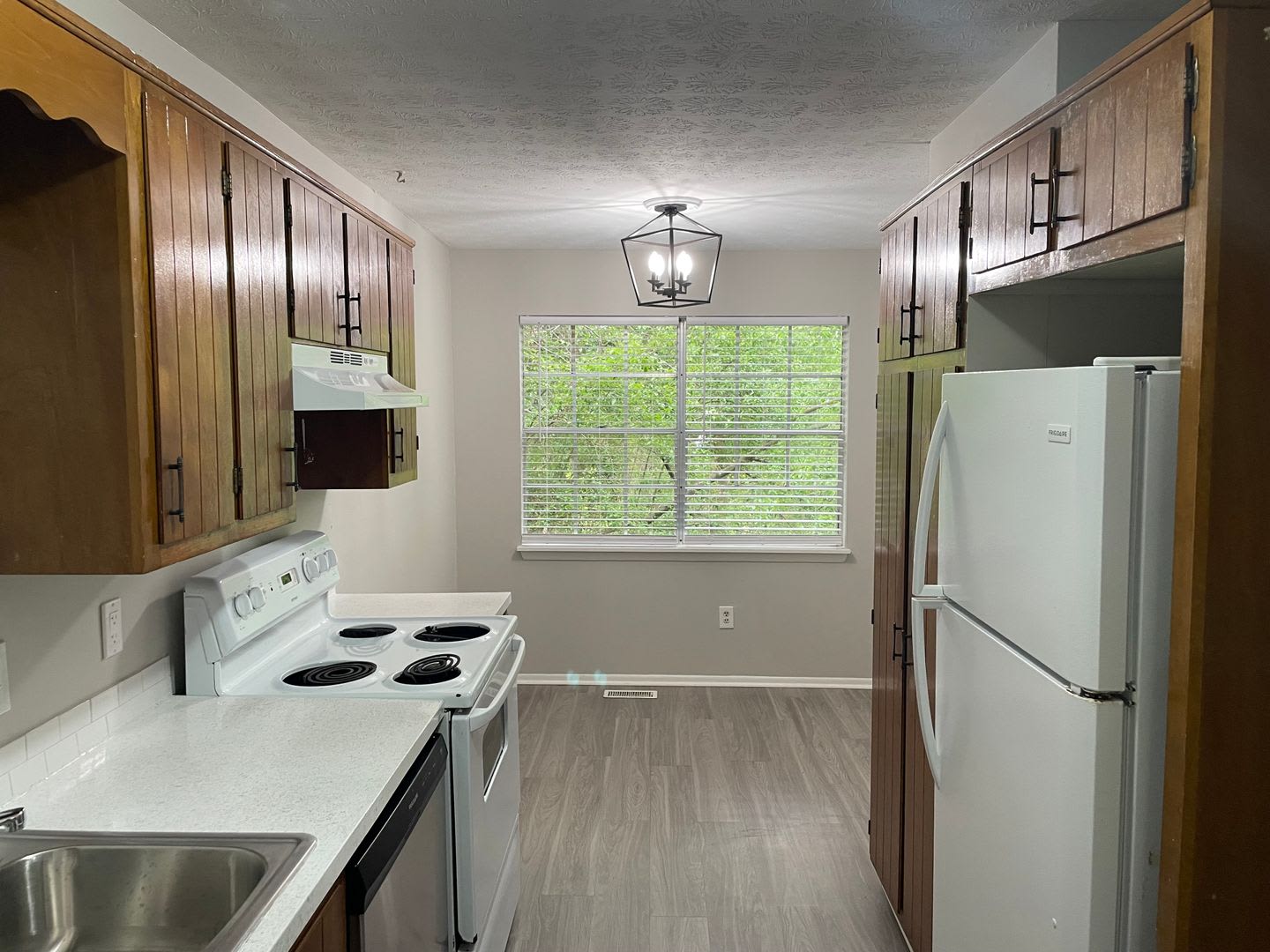 For Rent – photo 5