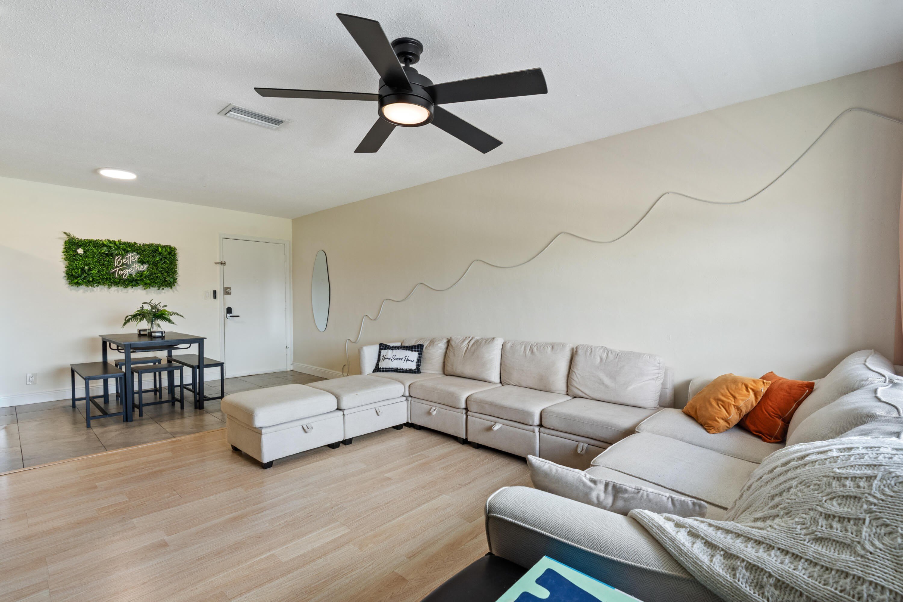 299 SW 7TH Street – photo 4