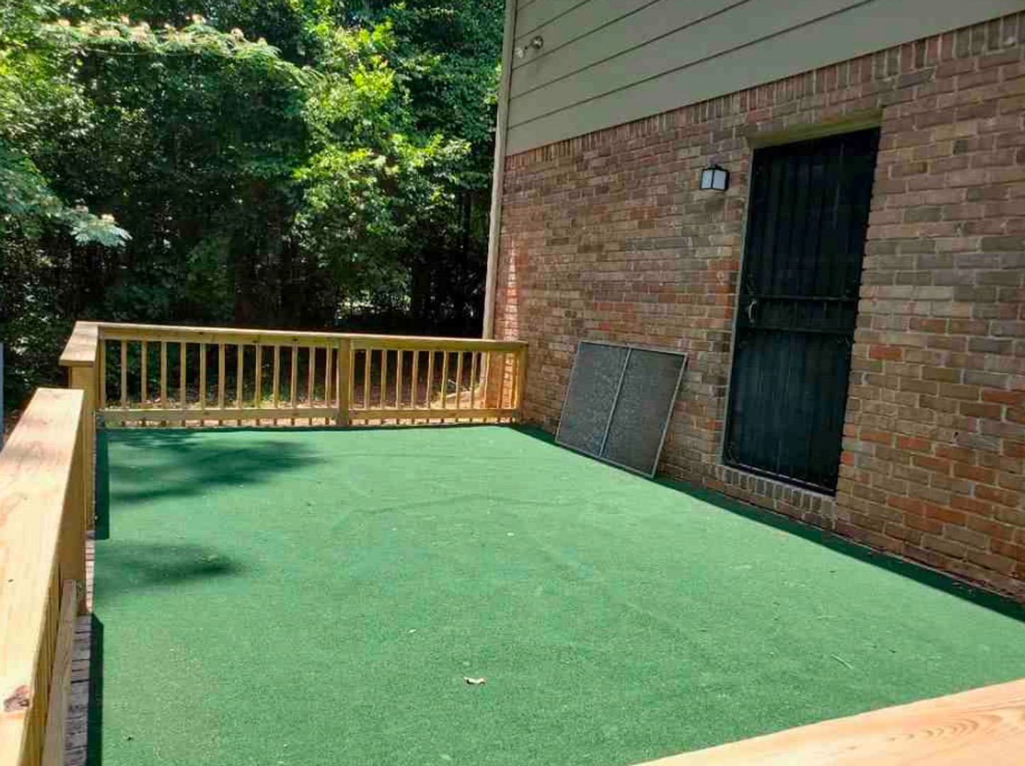 Room in 8 Bedroom Home and 2800 Butner Rd – photo 4