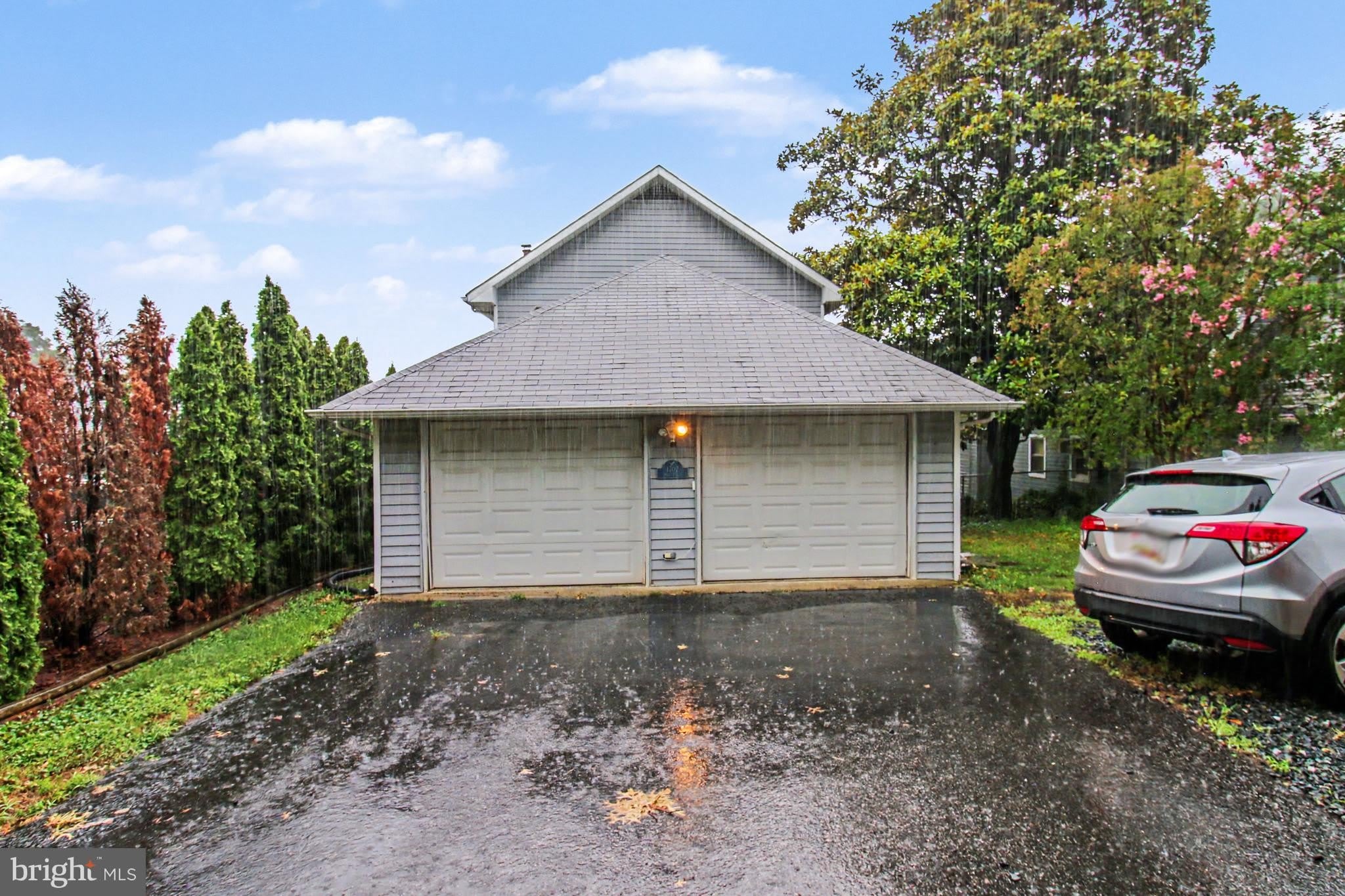 1702 OAKFIELD Avenue – photo 1