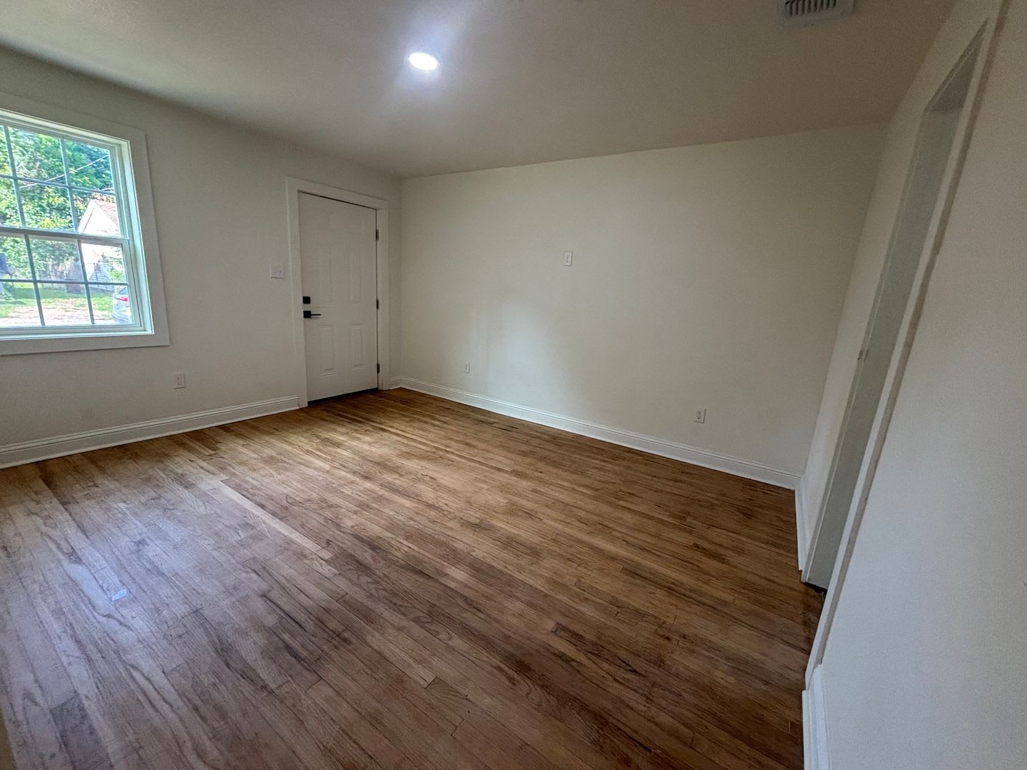 All Utilities included!! Two bedroom remodeled home- section 8 approved – photo 3