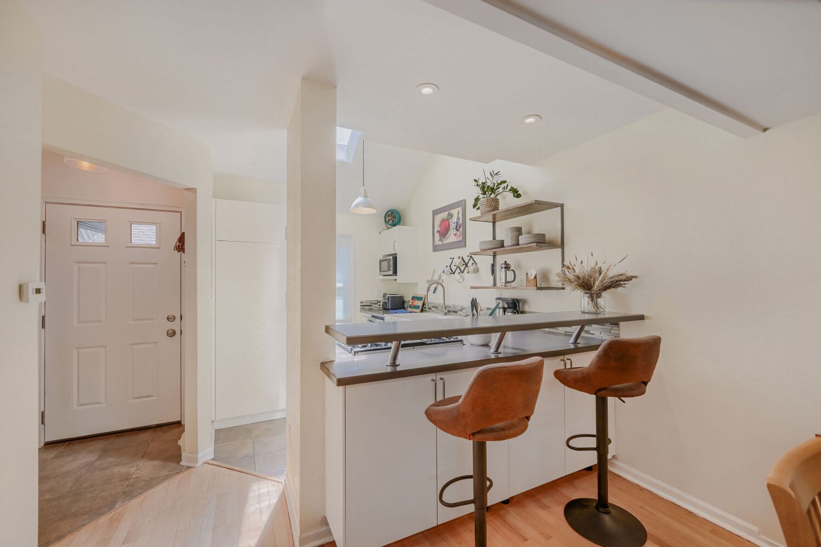 Charming Updated 3Br Gem Great Boulder Access – photo 5
