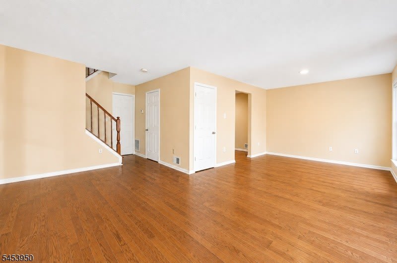 76 Boston St – photo 2