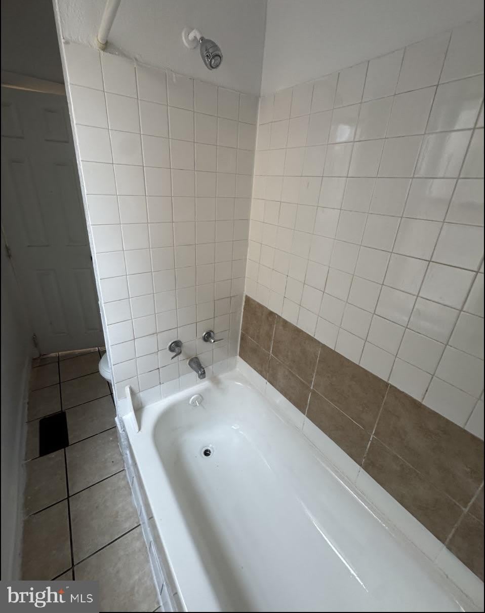 269 E SHARPNACK Street – photo 5