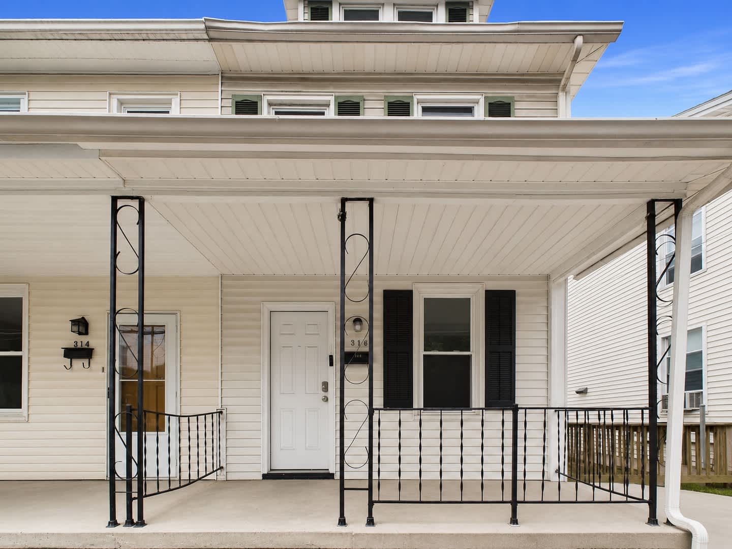 Sweet Townhouse In Steelton – photo 1