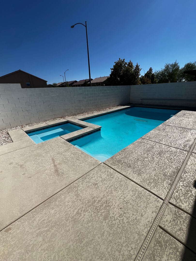 Dual Primary Suites, Heated Pool & Spa in Southwest Las Vegas. SOLAR Panels – photo 2