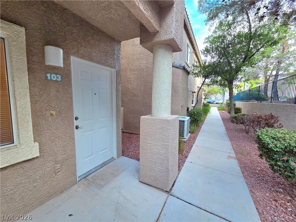 2053 Quarry Ridge Street – photo 4