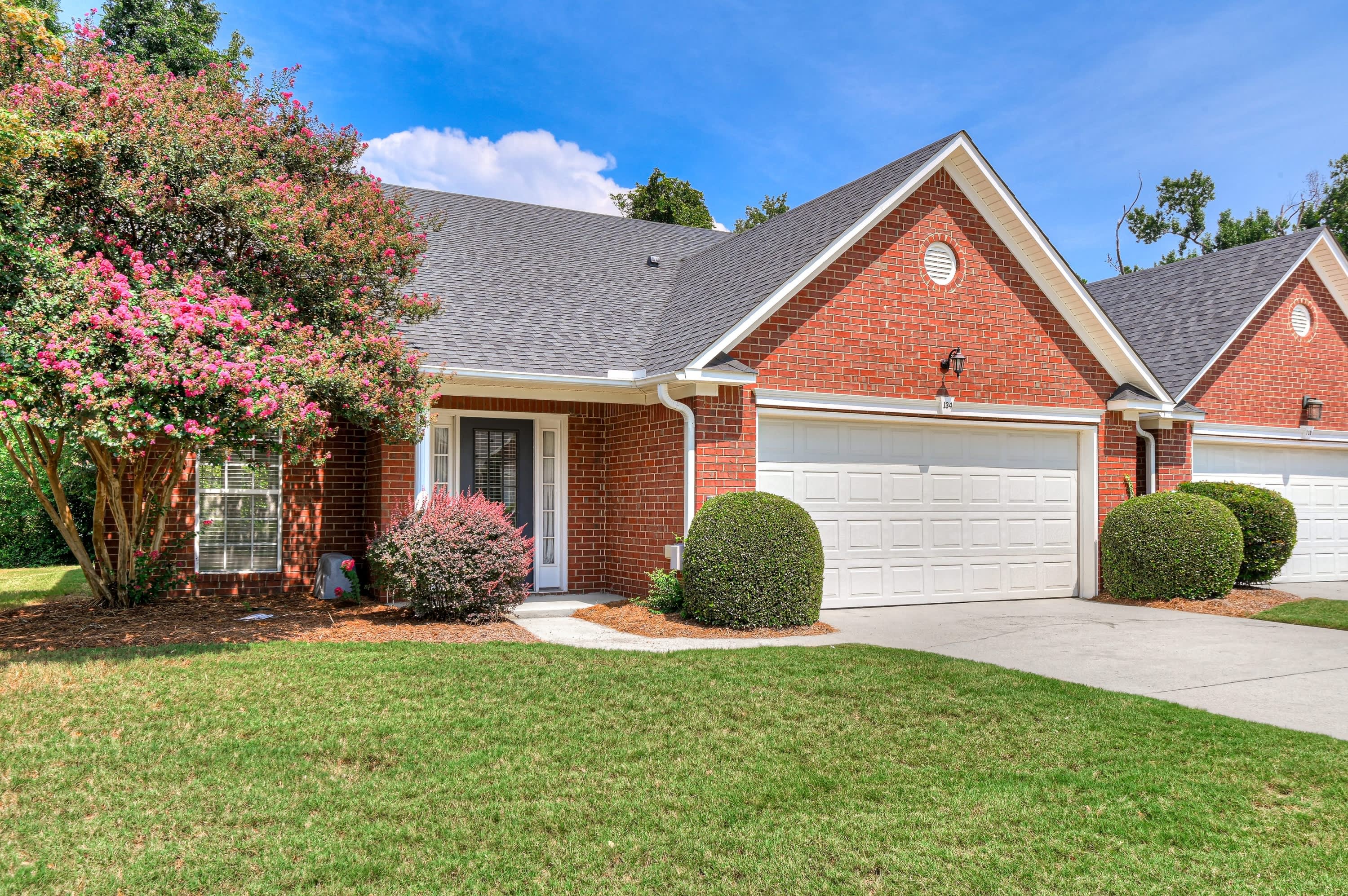 134 Village Parkway – photo 2