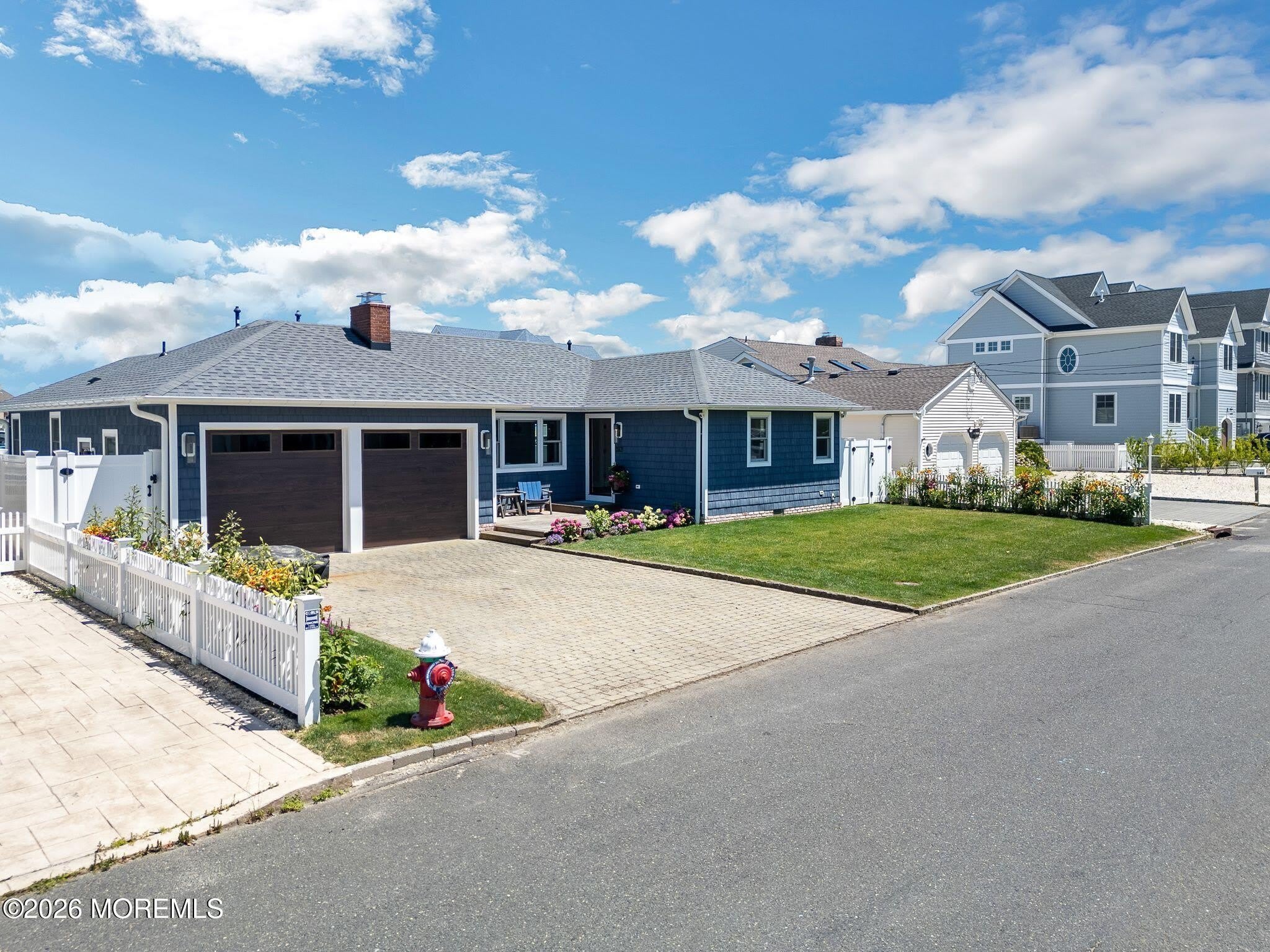 347 Bay Lane – photo 3