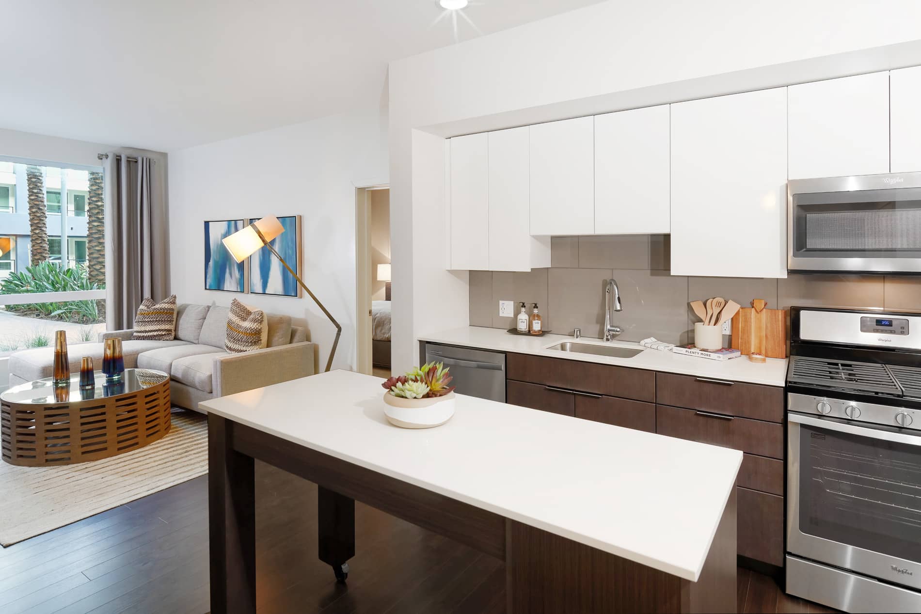 The Residences on Jamboree – photo 1