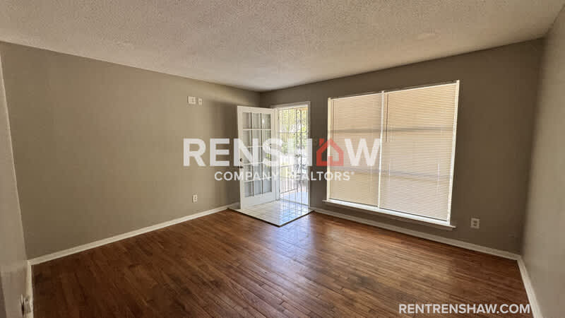 4914 Biscoe Ave – photo 3