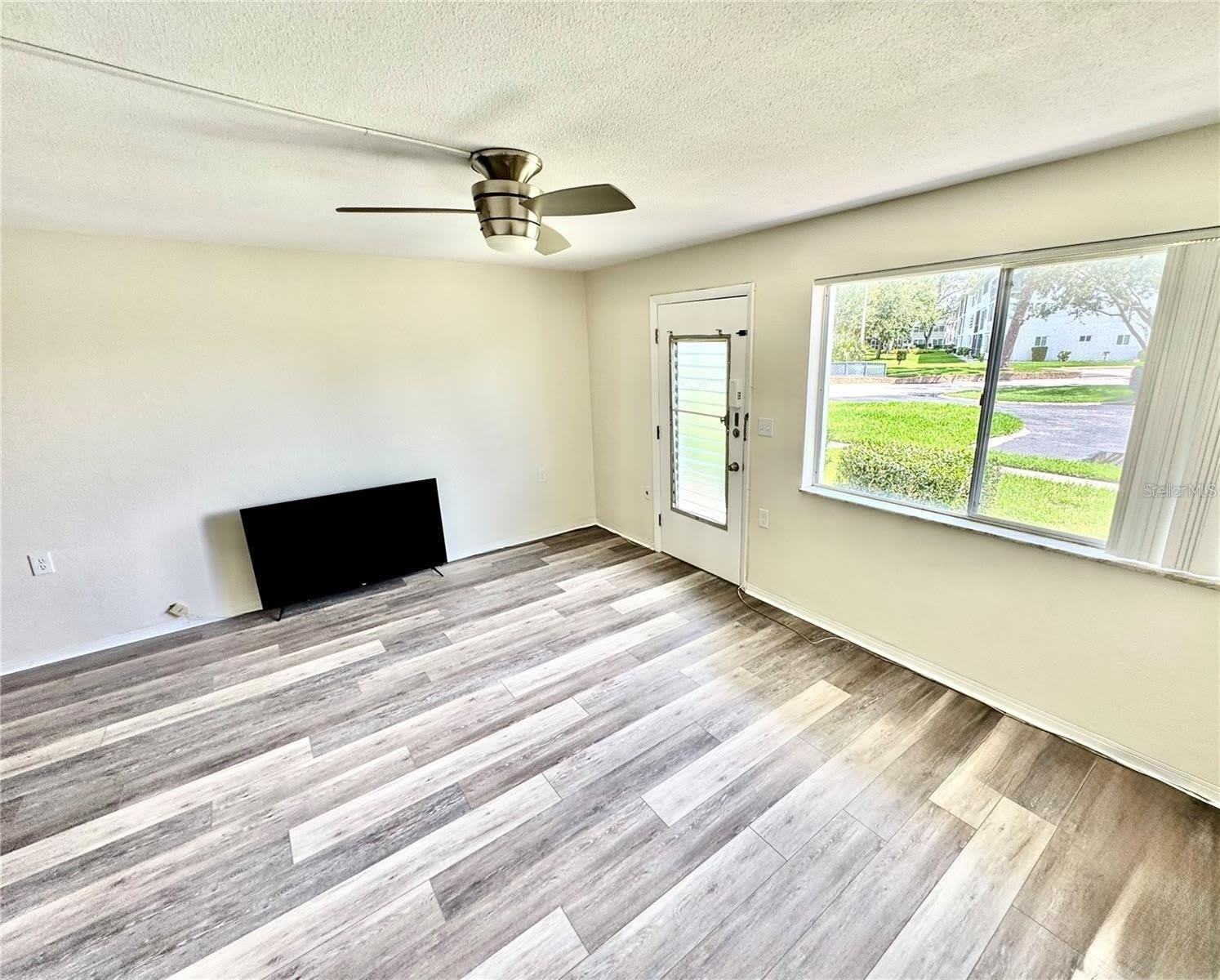 8305 111TH Street – photo 5