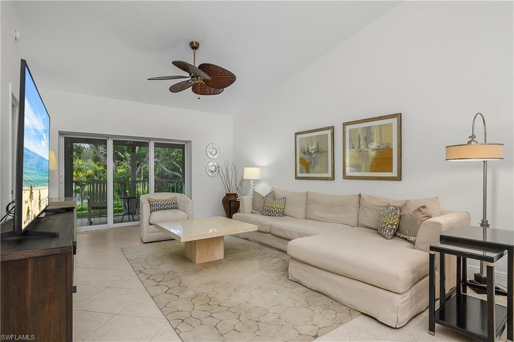 853 Tanbark Dr – photo 4